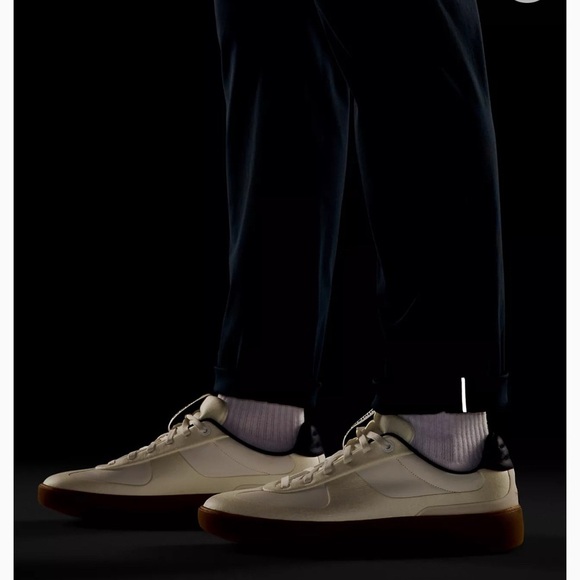 Lululemon Navy ABC Classic-Fit 5 Pocket Chino Pants 34W - Picture 10 of 10